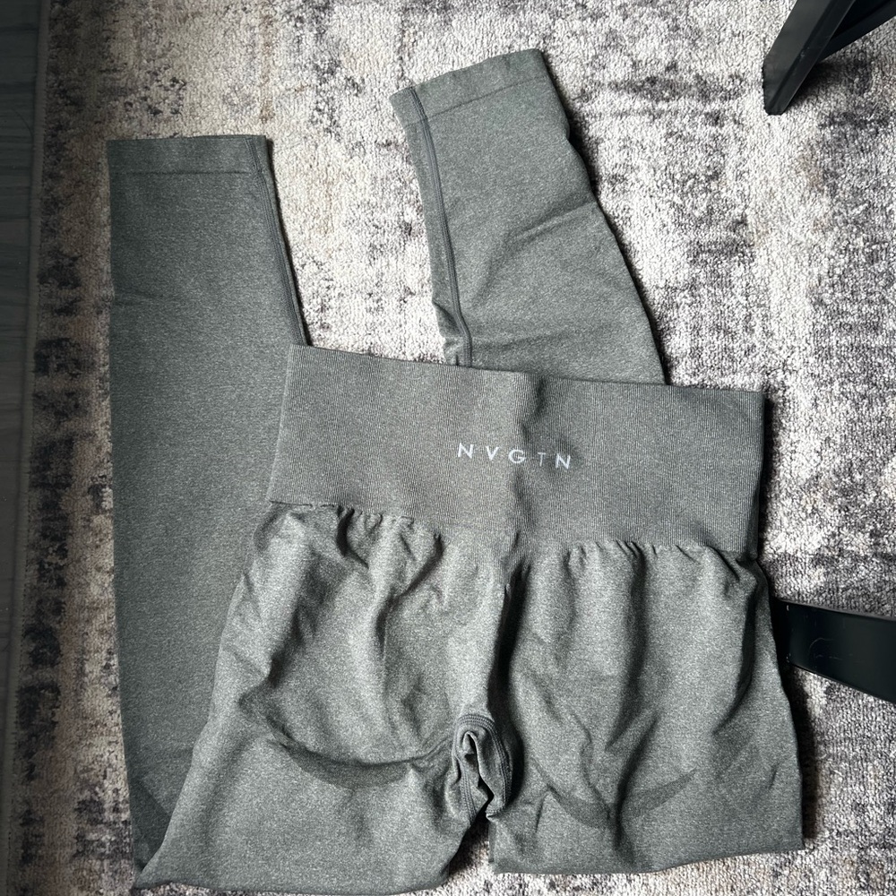 NVGTN  Women’s olive green Leggings